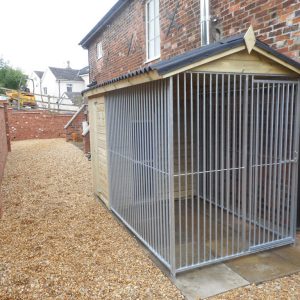 DOG KENNEL AND RUN