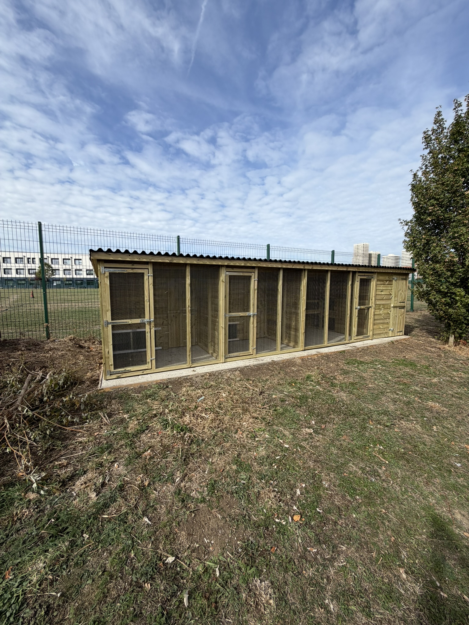 Bespoke Rabbit & Guinea Pig Housing 5
