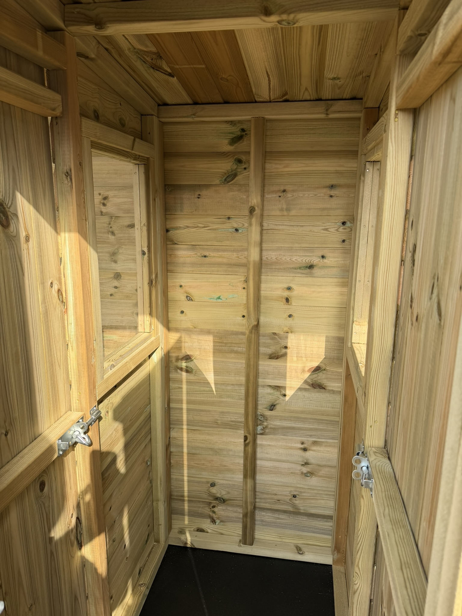 Bespoke Double Aviary With Central Security Entrance 3