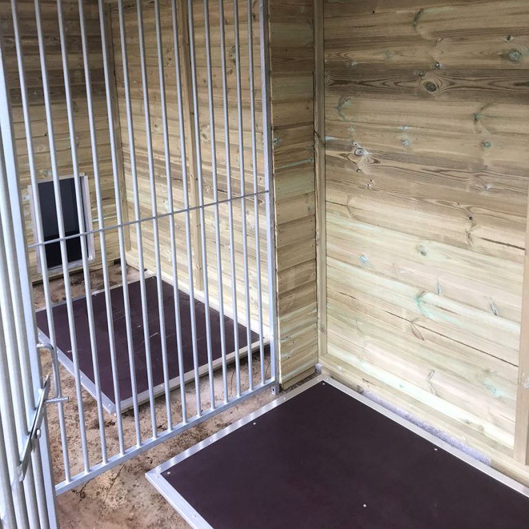 Raised Dog Sleeping Bench Garden & Animal Structures