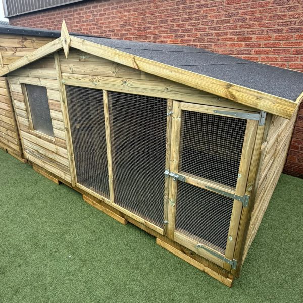 The Bungalow Rabbit House and Run | Garden Animal Structures